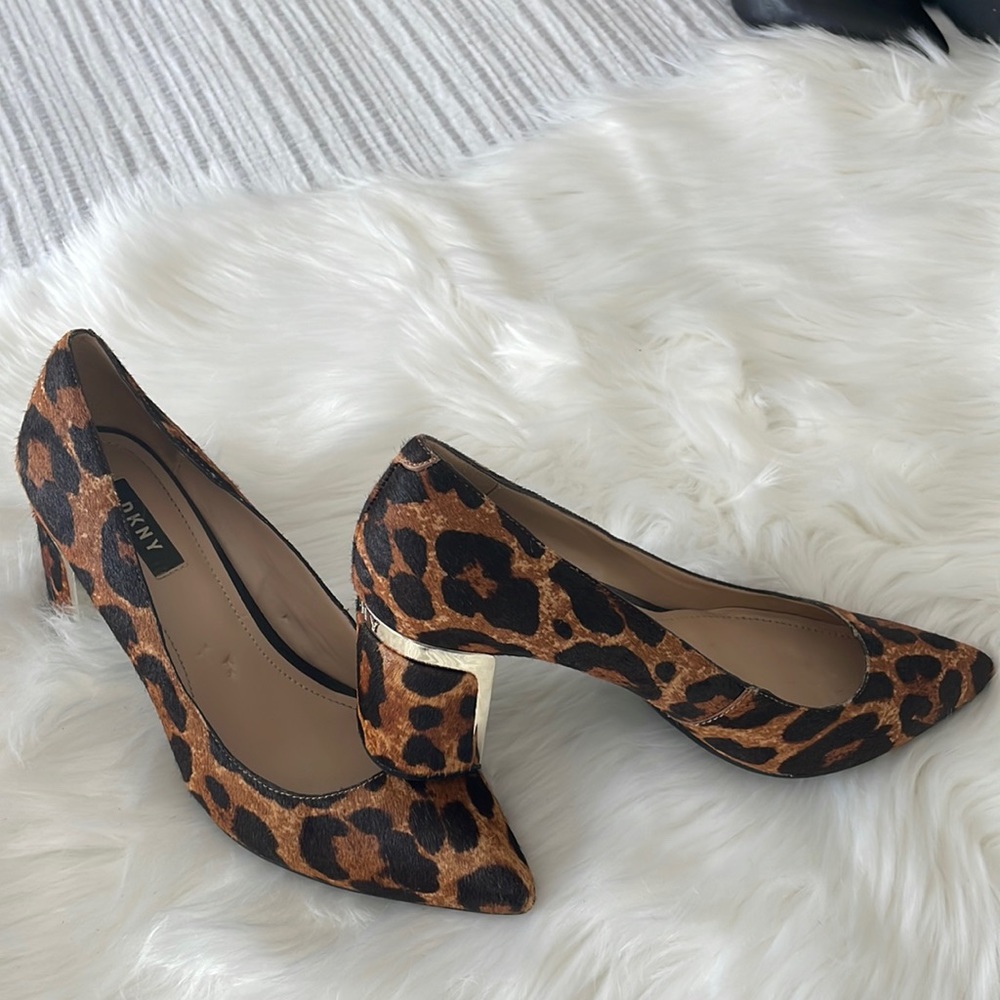DKNY chunky heel pumps